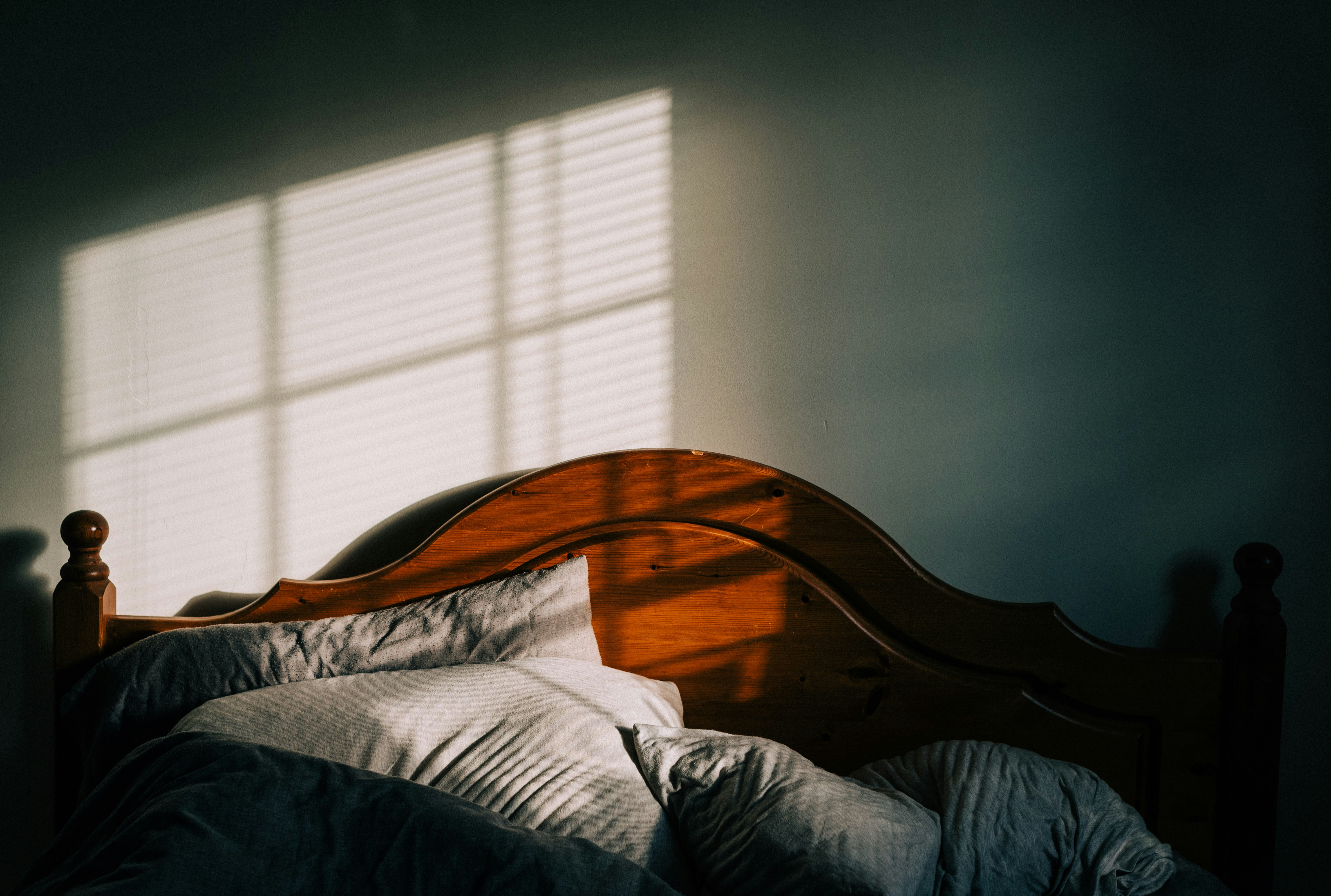 How Diet Affects Sleep Quality: Eat to Sleep Better